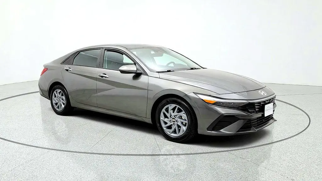 2024 Hyundai Elantra - $13,995
