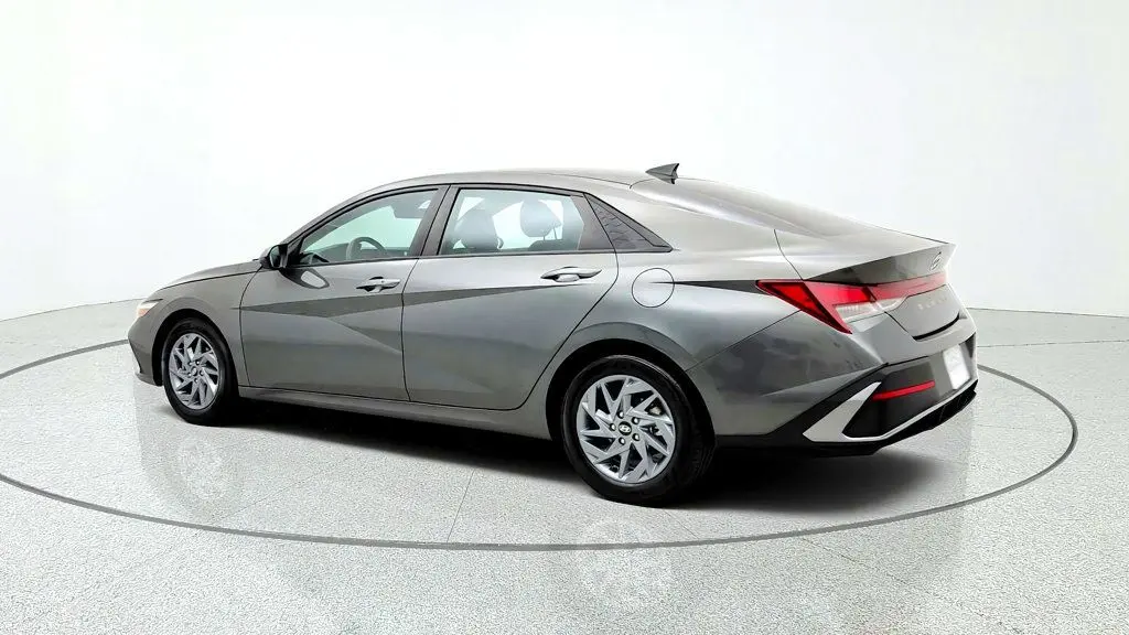 2024 Hyundai Elantra - $13,995