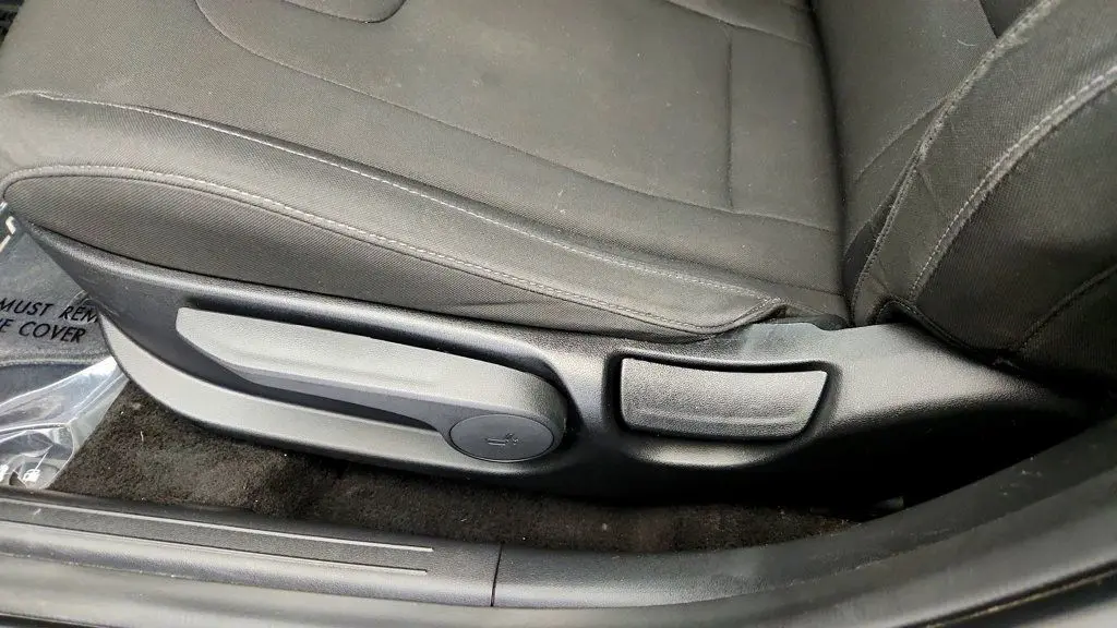 2024 Hyundai Elantra - $13,995