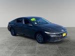2024 Elantra Thumbnail 7