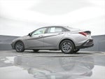 2024 Elantra Thumbnail 38