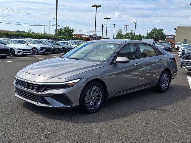 2024 Hyundai Elantra - $20,990