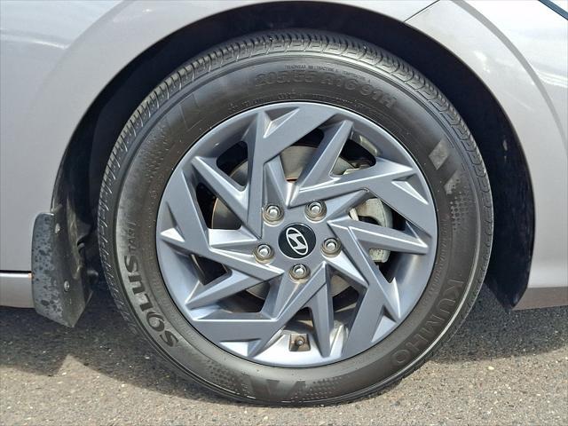 2024 Hyundai Elantra - $20,990