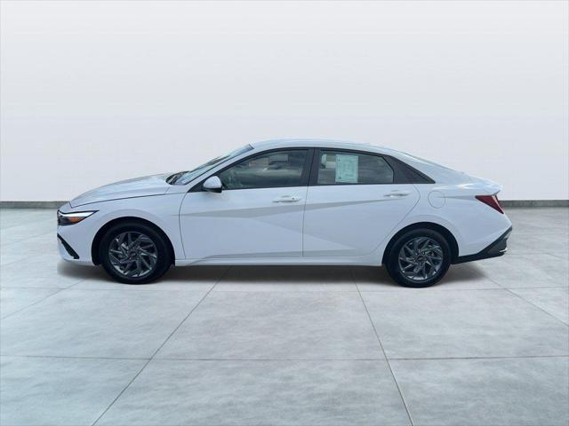 2024 Hyundai Elantra - $20,700