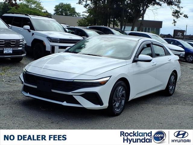 2024 Hyundai Elantra - $18,288