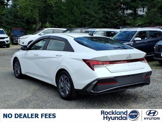 2024 Hyundai Elantra - $18,288