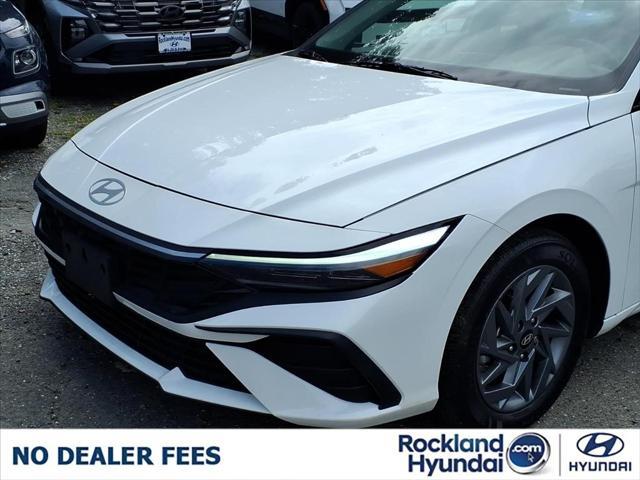 2024 Hyundai Elantra - $18,288