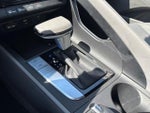 2025 Elantra Thumbnail 22