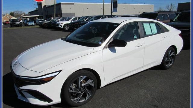 Preowned 2025 Hyundai ELANTRA SEL Sport for Sale