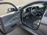 2025 Elantra Thumbnail 32