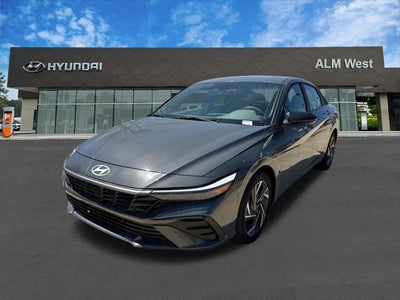 2025 Hyundai Elantra SEL Sport 4DR Sedan