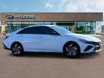 2025 Elantra Thumbnail 10