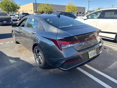 2025 Hyundai Elantra SEL Sport 4DR Sedan