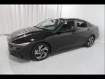 2025 Elantra Thumbnail 3