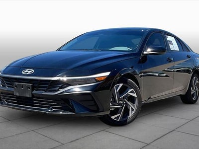Photo of a 2025 Hyundai Elantra SEL Sport 4DR Sedan for sale