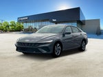 2025 Elantra Thumbnail 1