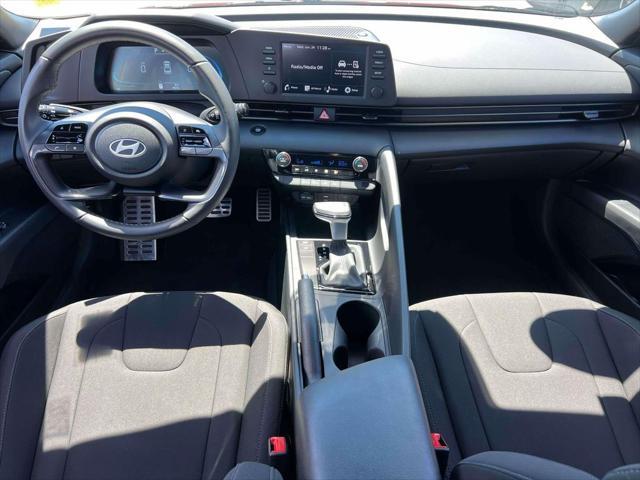2025 Hyundai Elantra - $21,995