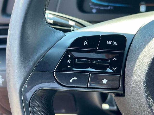 2025 Hyundai Elantra - $21,995