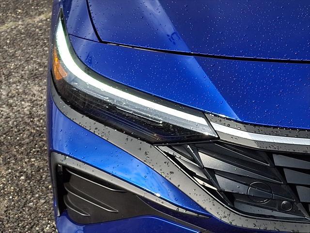2025 Hyundai Elantra - $22,761