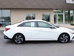 2025 Elantra Thumbnail 2