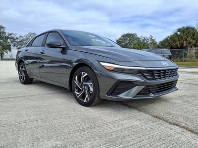 2025 Hyundai Elantra SEL Sport 4DR Sedan
