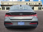 2025 Elantra Thumbnail 4