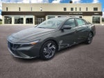 2025 Elantra Thumbnail 7