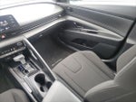 2025 Elantra Thumbnail 15