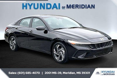 2025 Hyundai Elantra SEL Sport 4DR Sedan