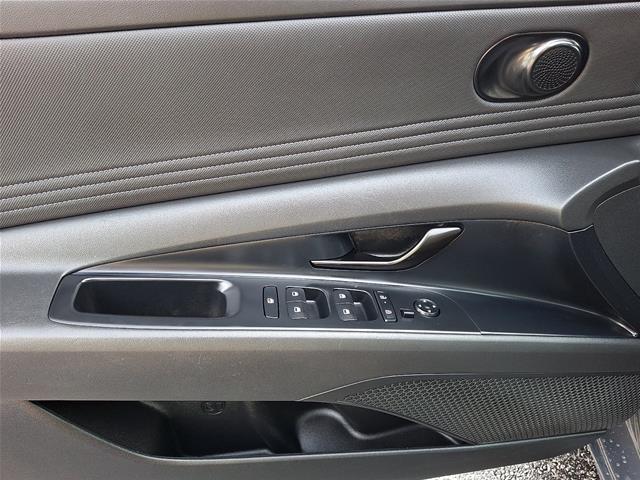 2025 Hyundai Elantra - $20,190