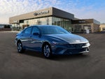 2025 Elantra Thumbnail 11