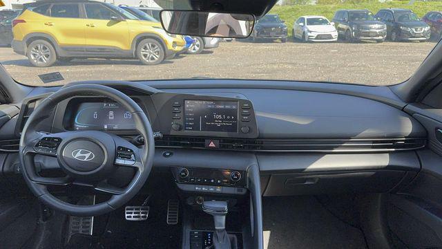2025 Hyundai ELANTRA SEL Sport