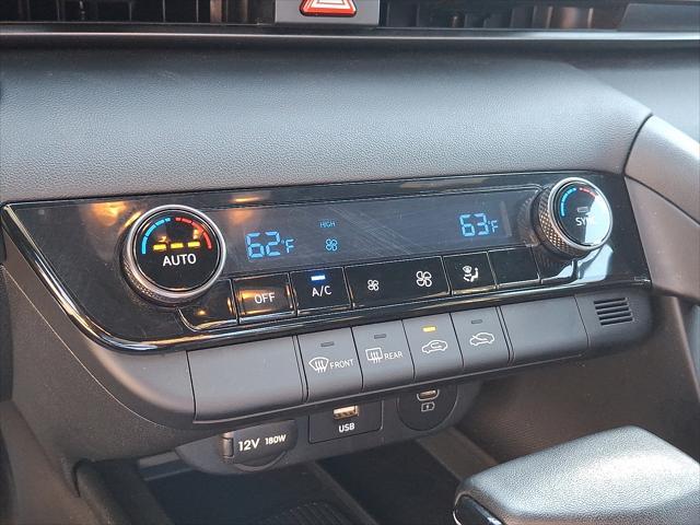 2025 Hyundai Elantra - $22,792