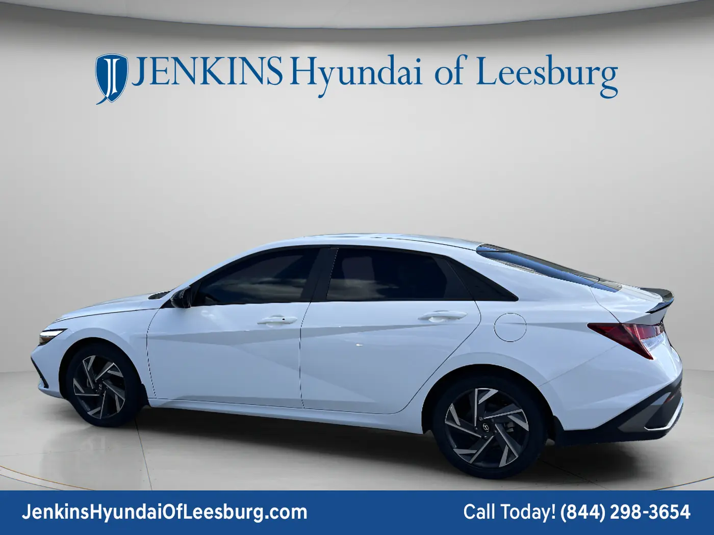 2025 Hyundai Elantra - $21,775