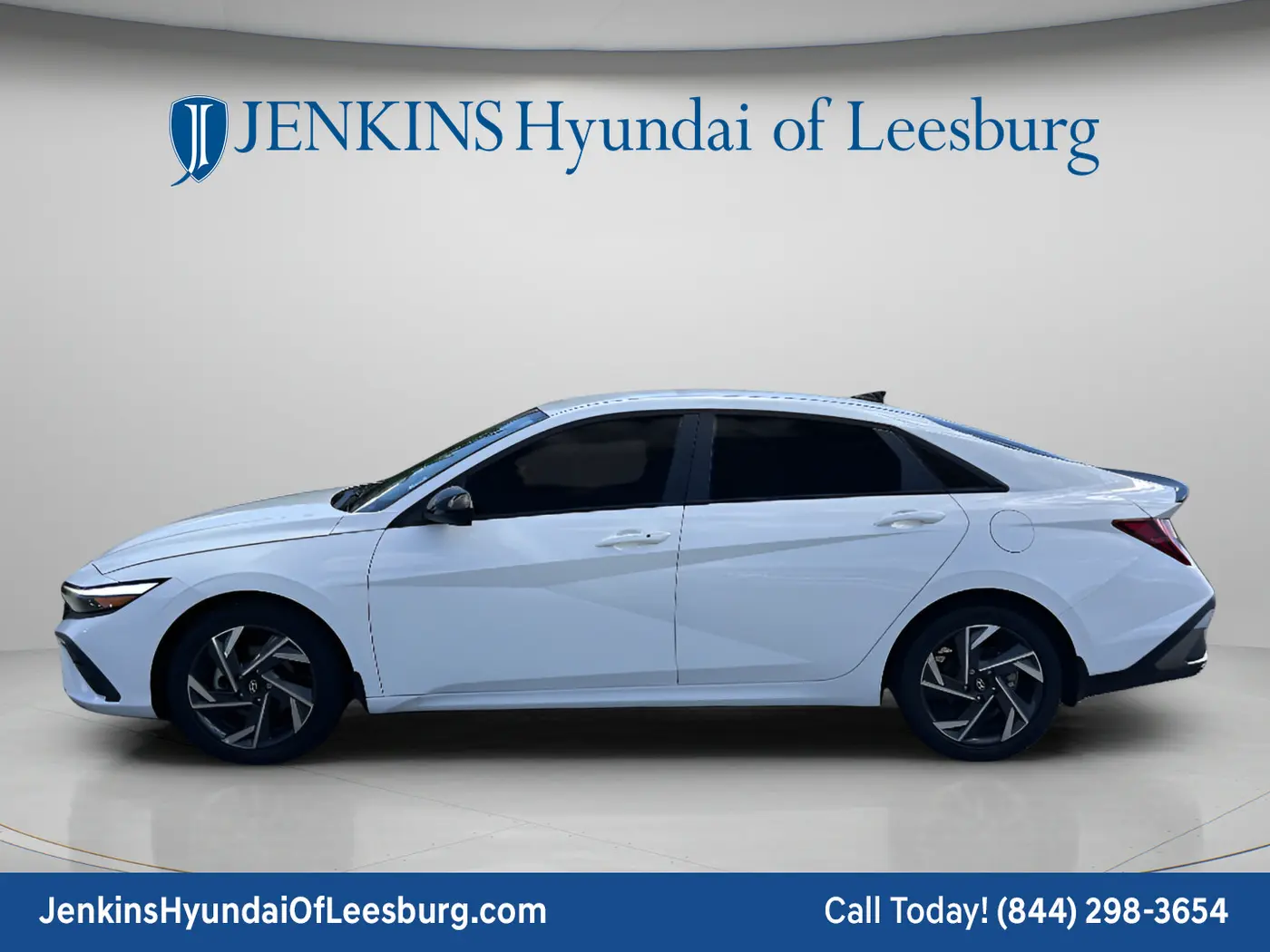 2025 Hyundai Elantra - $21,775