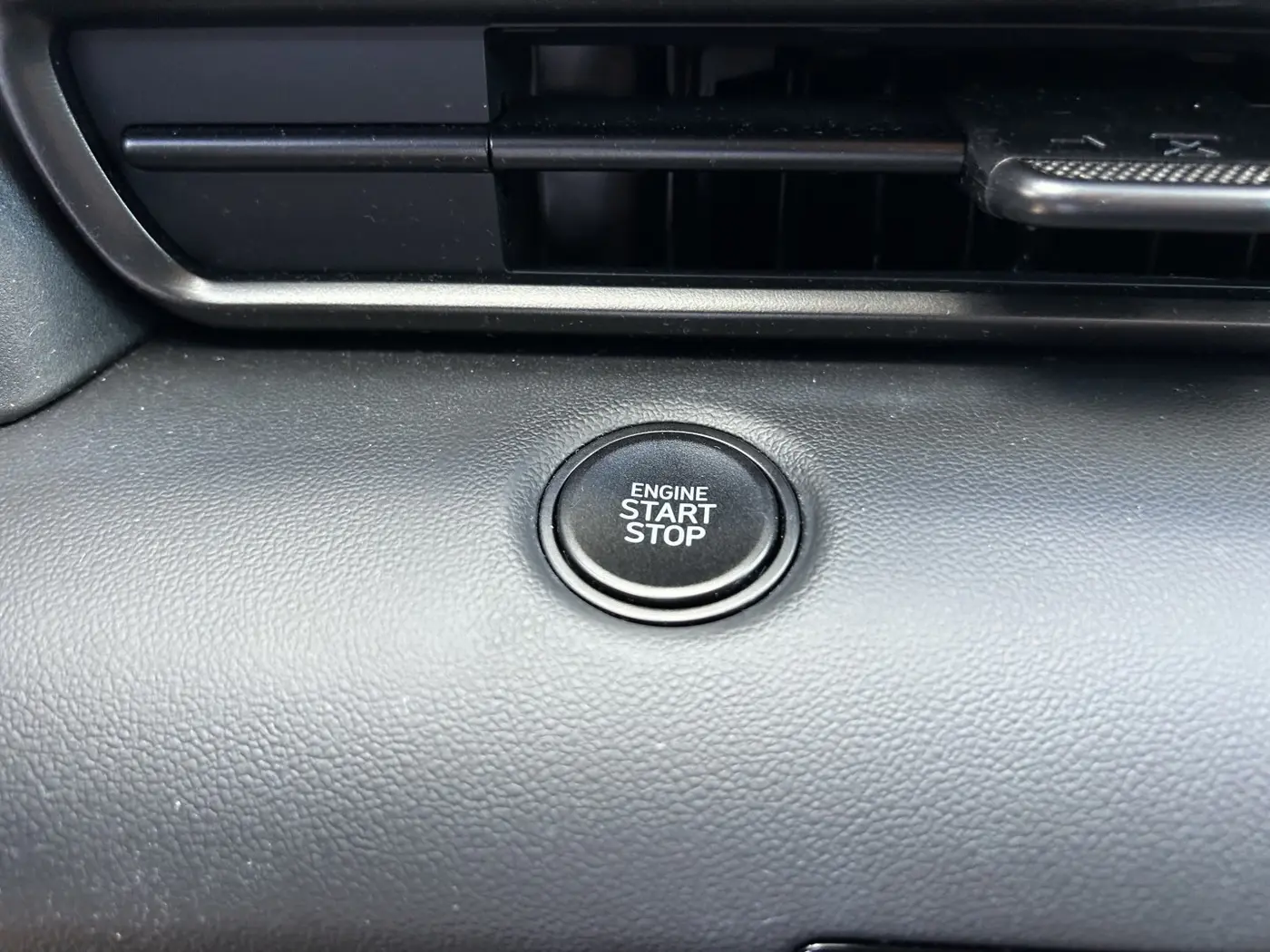 2025 Hyundai Elantra - $21,775