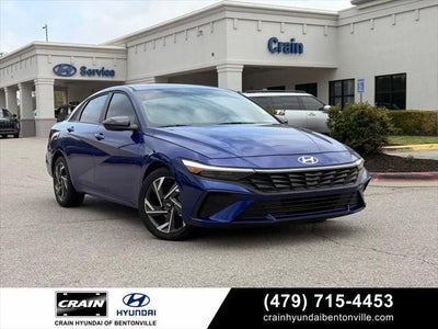 2025 Hyundai Elantra SEL Sport 4DR Sedan