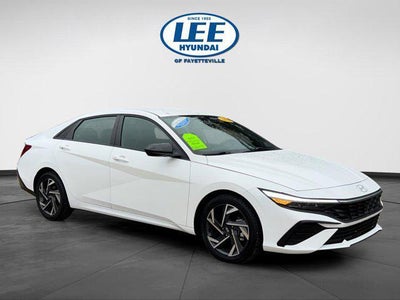 2025 Hyundai Elantra SEL Sport 4DR Sedan