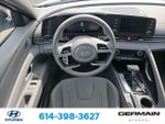 2025 Elantra Thumbnail 18
