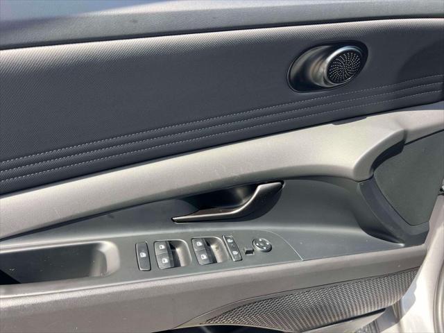 2026 Hyundai Elantra - $23,395