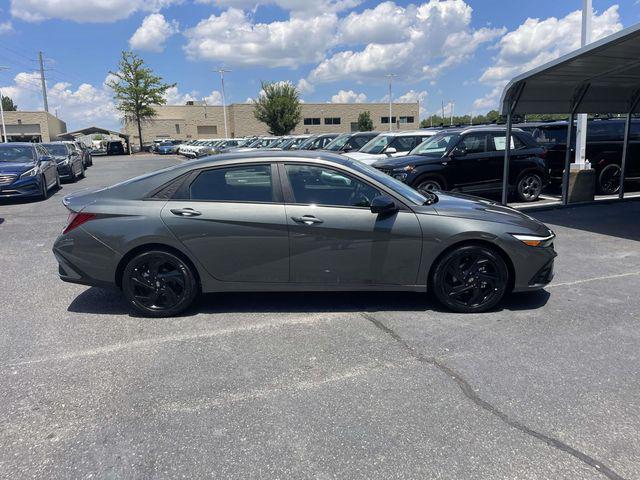 2026 Hyundai Elantra - $22,500