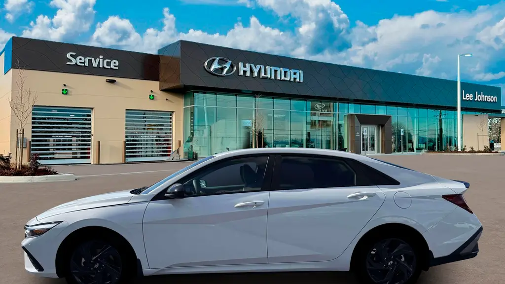 2026 Hyundai ELANTRA SEL Sport