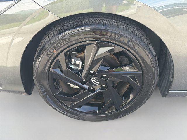 2026 Hyundai Elantra - $21,417