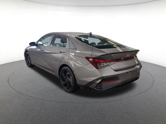 2026 Hyundai Elantra - $22,300