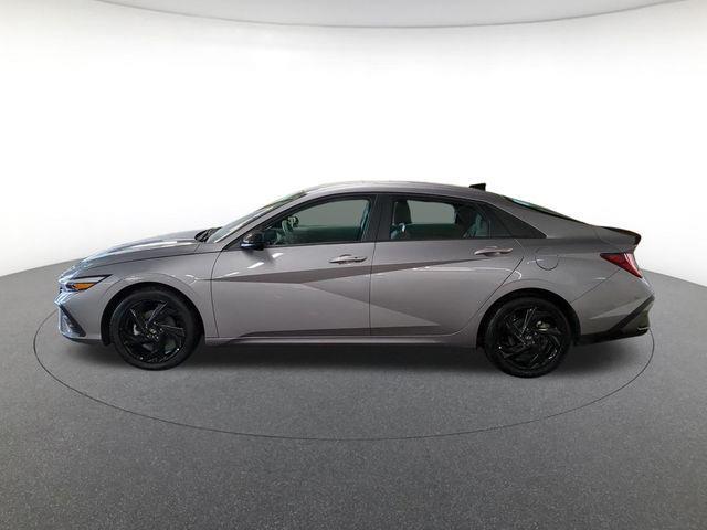 2026 Hyundai Elantra - $22,300