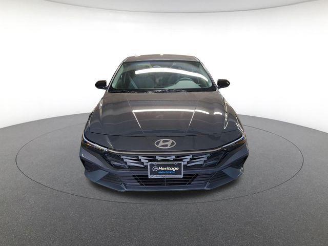 2026 Hyundai Elantra - $22,300