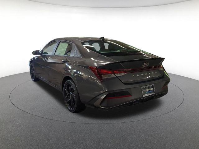 2026 Hyundai Elantra - $22,300