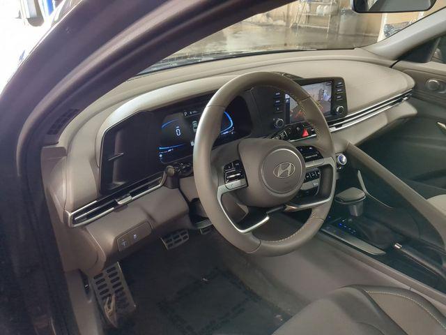 2026 Hyundai Elantra - $22,300