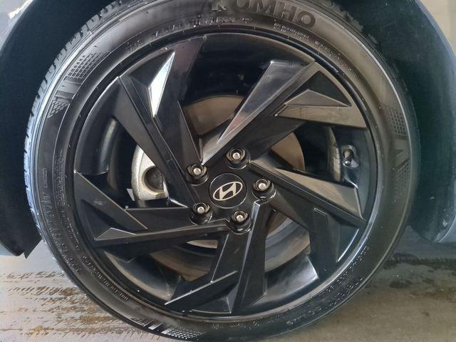 2026 Hyundai Elantra - $22,300