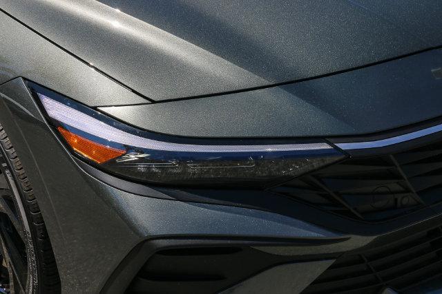 2026 Hyundai Elantra - $22,000